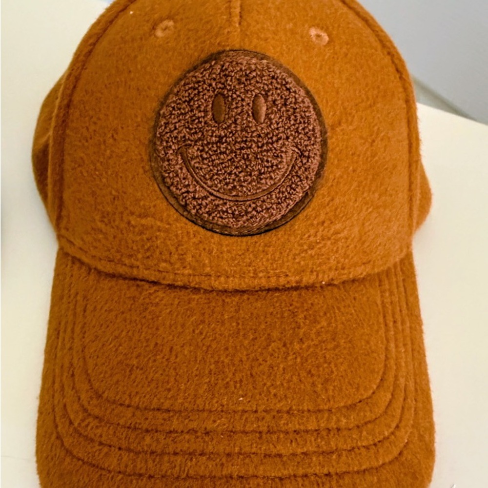 New Hip Steve Madden Brown Happy Face Soft Baseball Hat One Size Back Adj Strap